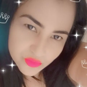 Meet your Posher, Mayra